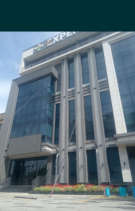 Fasad moyka .Oyna va xar xil turdagi fasadlarni yuvish xizmati