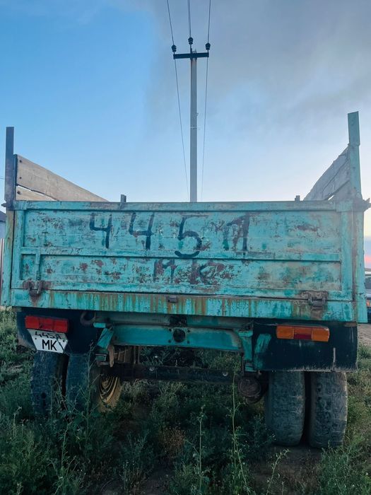 Продам бортовой прицеп