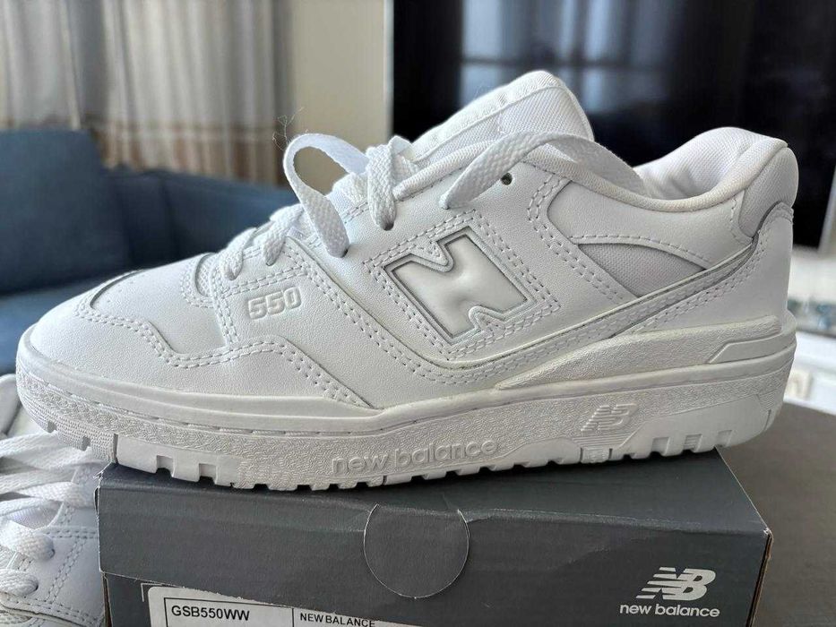 кроссовки New Balance 550