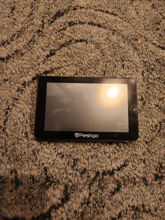 Продам навигатор Prestigio