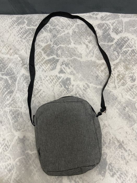 Барсетка серая тонкая с 2 отсеками