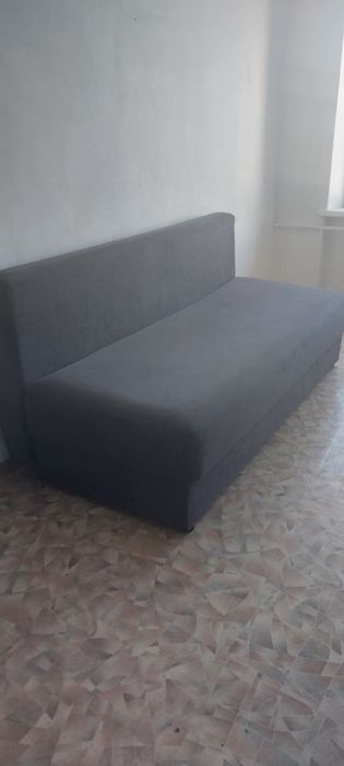 Диван срочно продам срочно