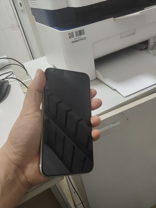 Продам iPhone 11