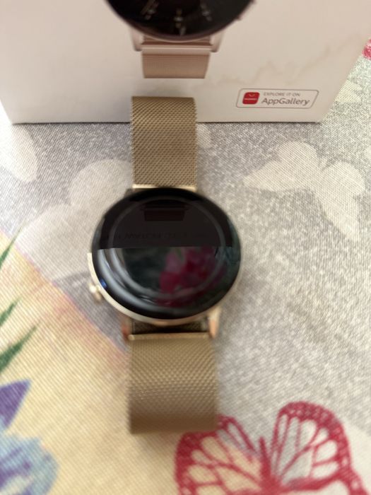 Часовник Huawei GT 3 като нов