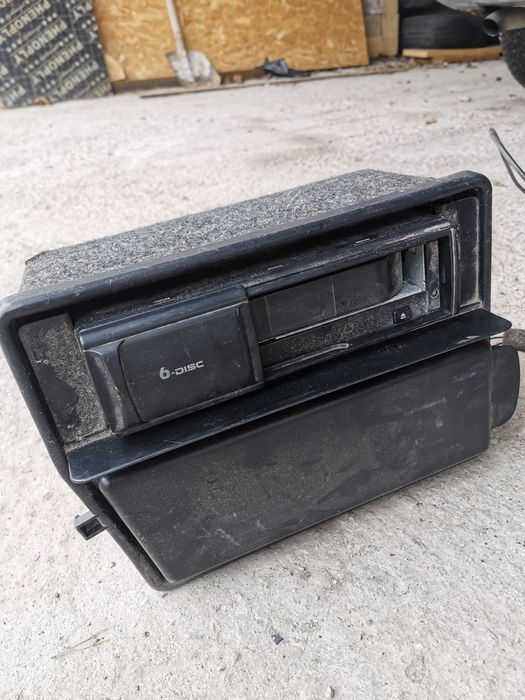 Части от Ауди А4 и Голф 3