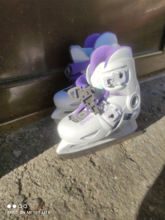 Patine de vanzare