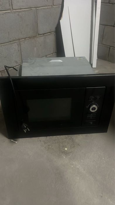 Продам микроволновку