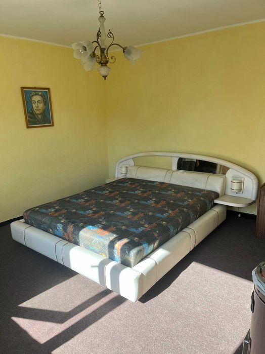 Продава КЪЩА , с. Православ