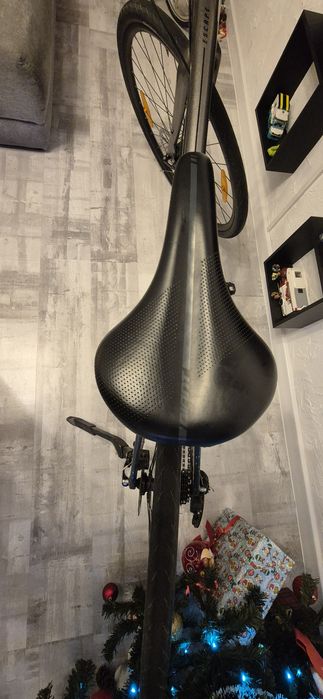 Giant Escape 3 Disc marime M (model 2022)