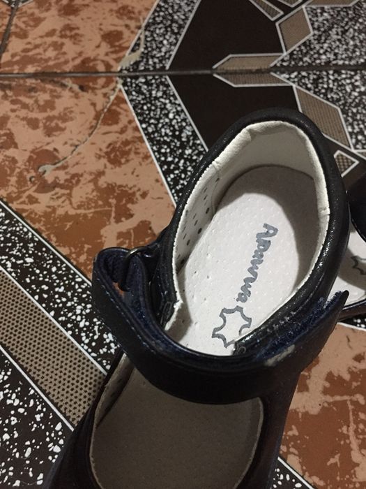 Детски официални обувки от естествена кожа ходило