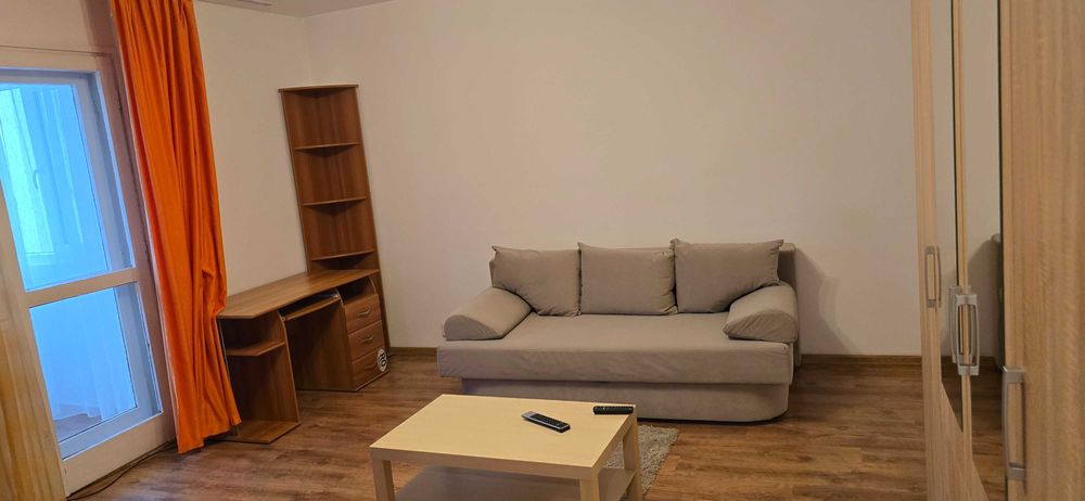 Garsoniera Titan, 1 min metrou, bloc reabilitat, mobilata complet