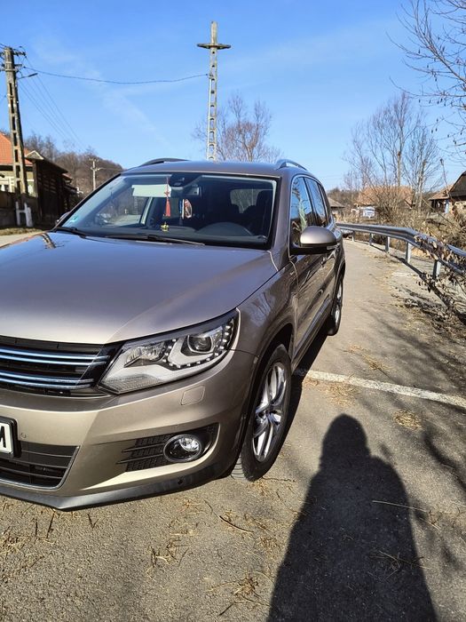 Vând Wolkswagen Tiguan 2014 9500 euro negociabil