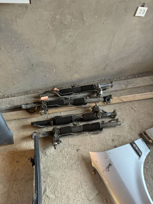 Продам на Ауди 100 с3 с4 рулевые рейки