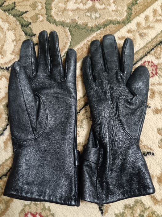 Перчатки женские кожаные