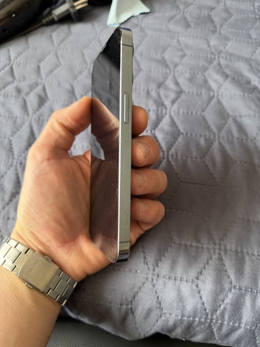 Iphone 13 Pro 128gb Sierra blue (светло син) + 4 нови стъклени протект