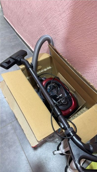 Пылесос самсунг.