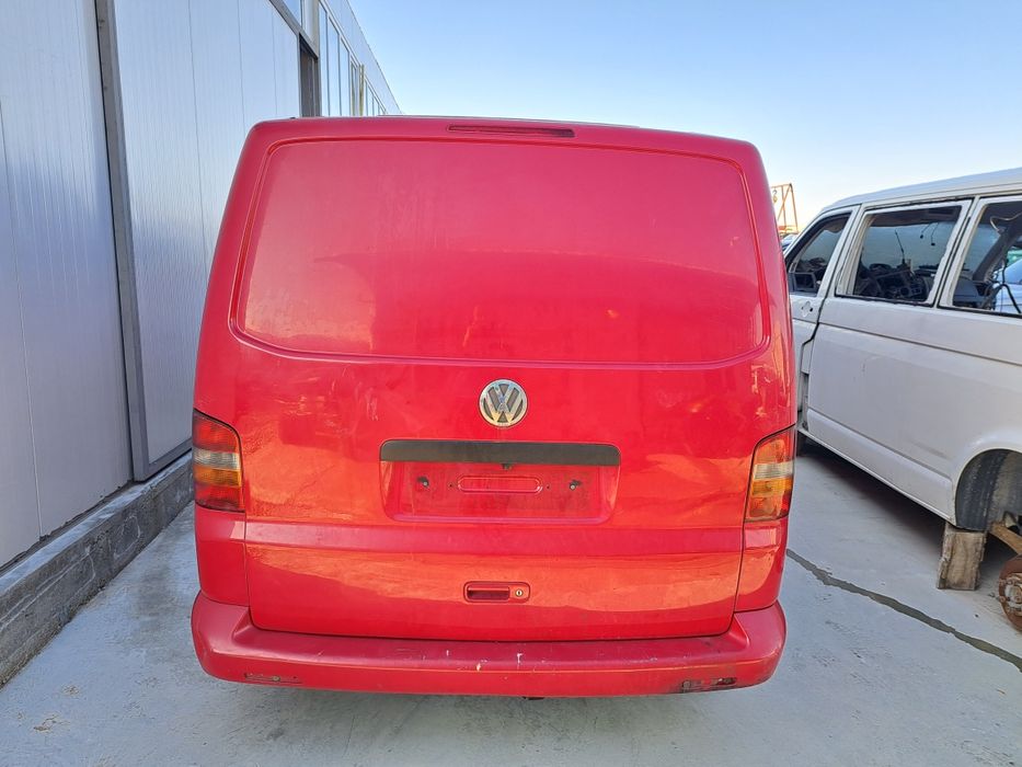 Фолксваген Транспортер VW Transporter T5 2.5ТДИ 131к.с. САМО НА ЧАСТИ