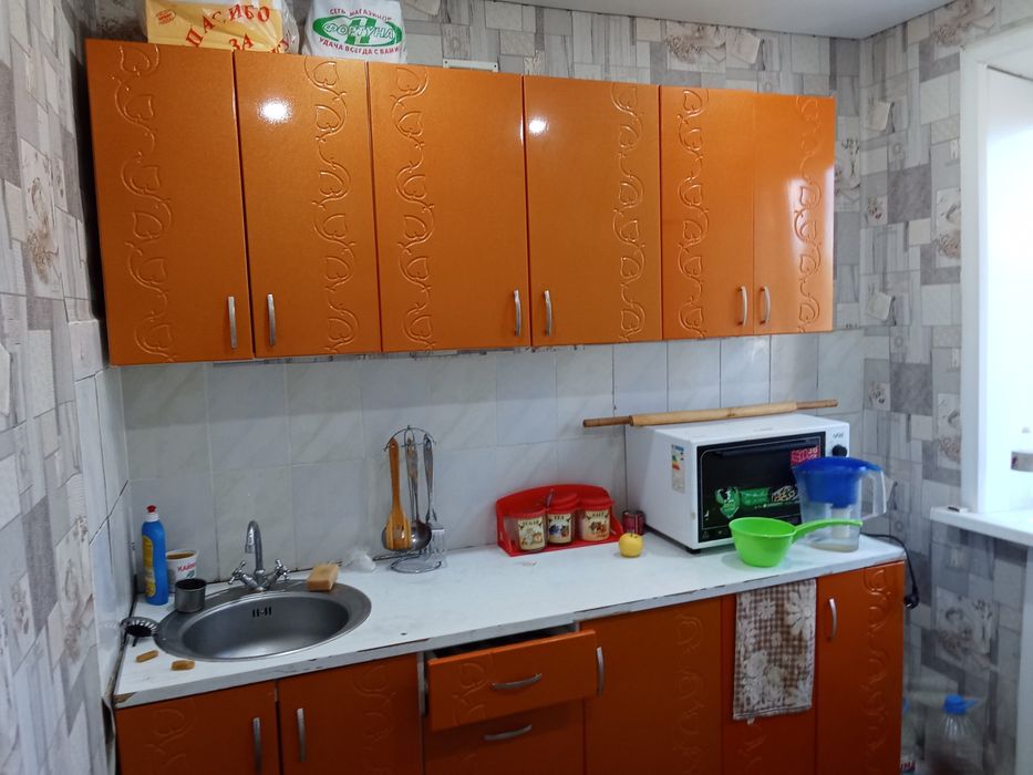 Продам 2-хком квартиру