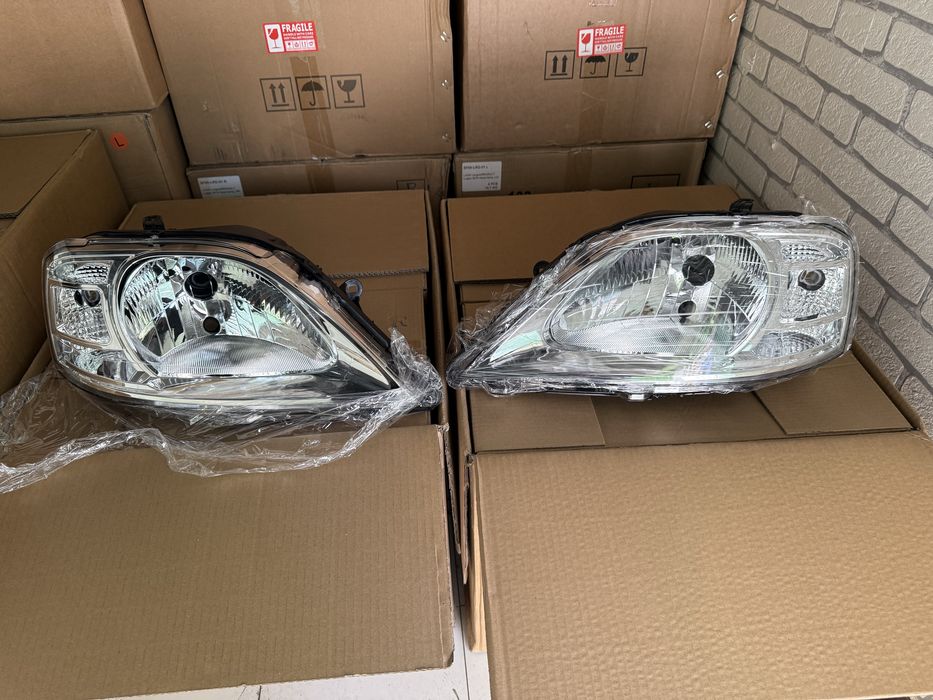 Largus олди фара