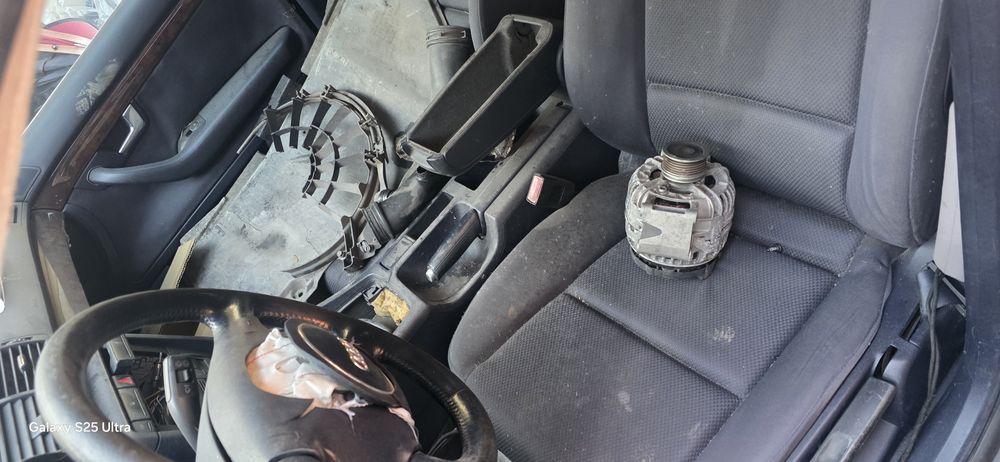 Ауди А4 б6 2.0 FSI На части