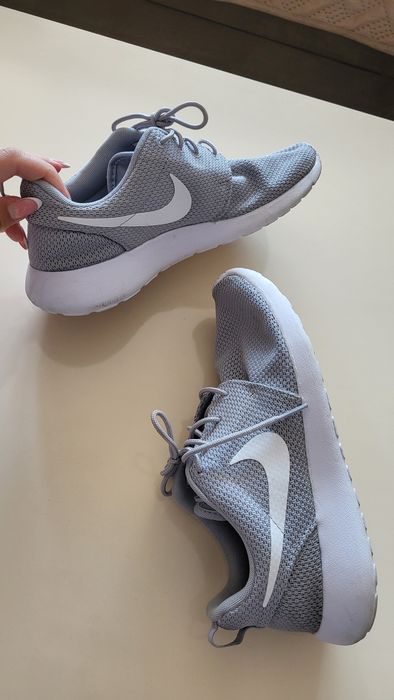 Дамски маратонки Nike