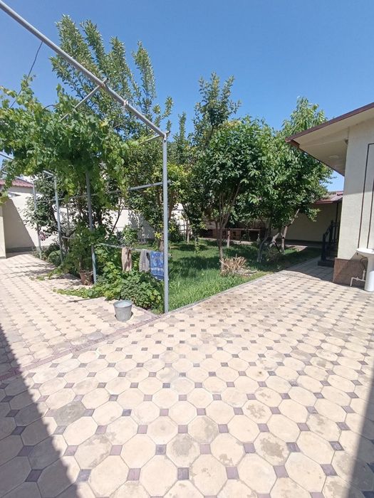 Продаётся 2-х этажный дом