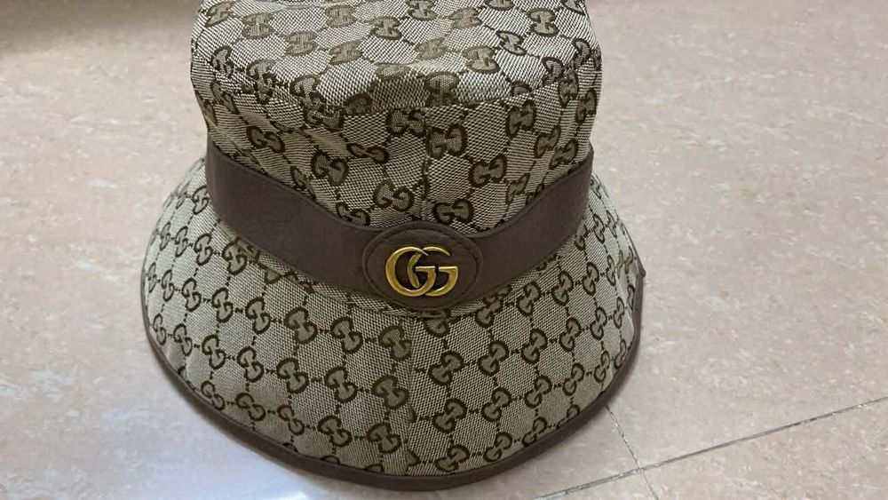 Шапка идиотка Gucci