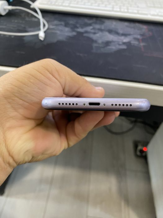 Iphone 11 64gm 70%