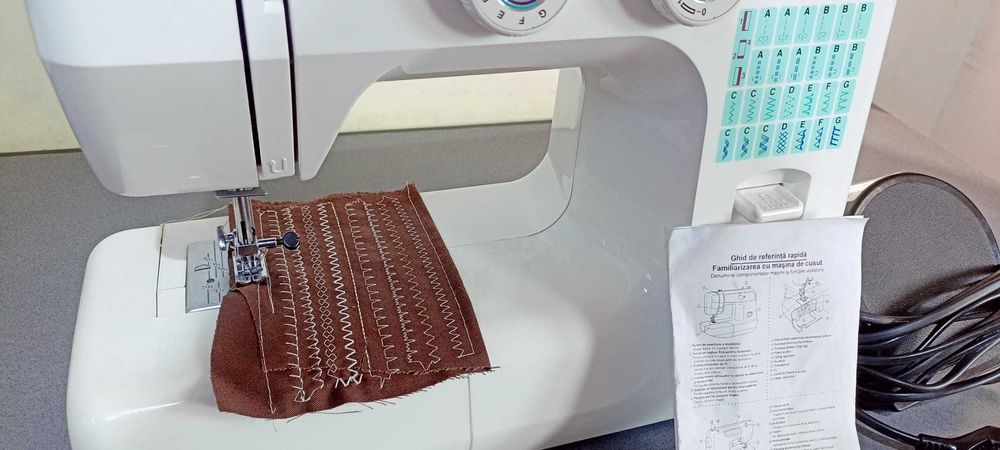 Masina de cusut electrica Privileg