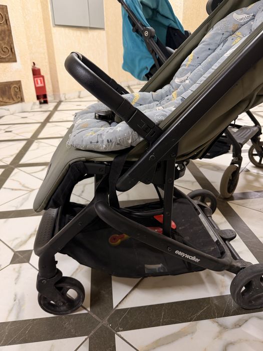 Коляска easy walker milley 2