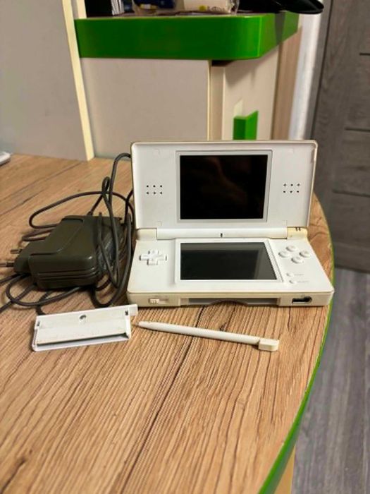 Consola Nintendo DS Lite