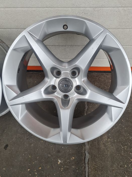 Оригинални джанти за ОПЕЛ OPEL R18 5x110 ET37 7.5J