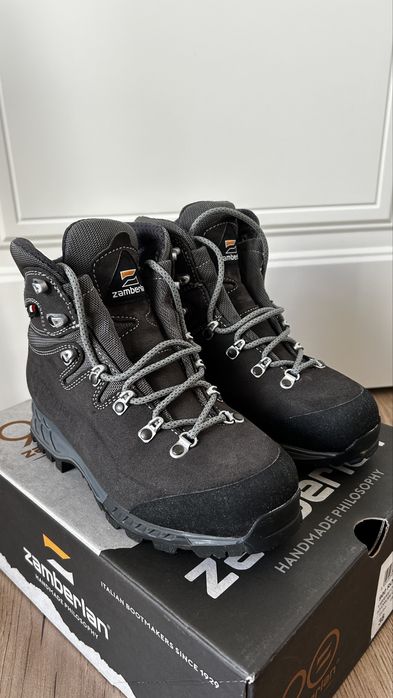 Трекинговые ботинки Zamberlan
