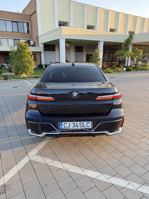 Bmw seria 7 ,40d an 2015 modificat 2026