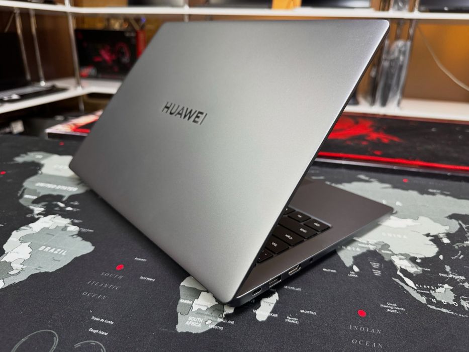 Ноутбук Huawei MateBook D14/i3-1215U/8GB/SSD256GB/FullHD