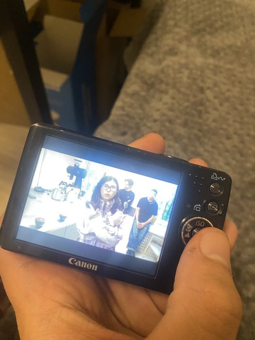 Срочно продам мыльницу canon ixus 75