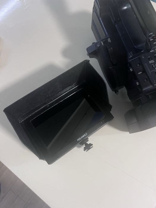 Camera video sony la HDR- AX2000