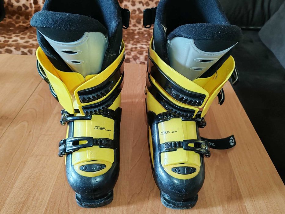 ски обувки Rossignol