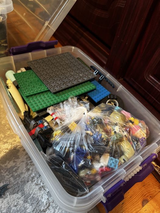 3 Полные коробки LEGO