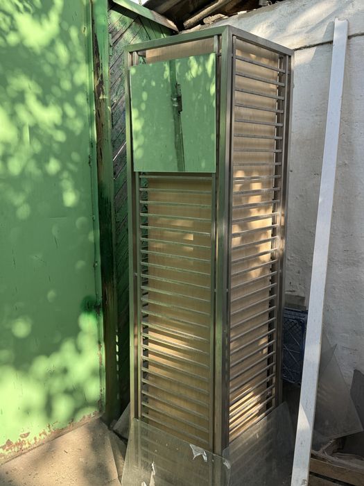 Продам старую мебель