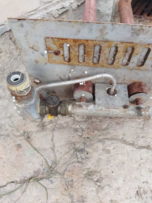 Пеш сатылады газ жанарғысымен.