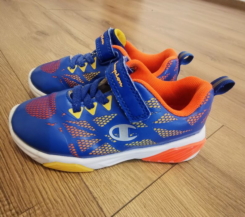 Skechers + Champion nr 25 - 27 Stare excelenta