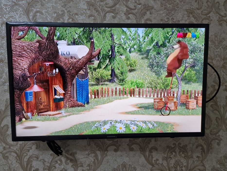 Телевизор Samsung Smart TV