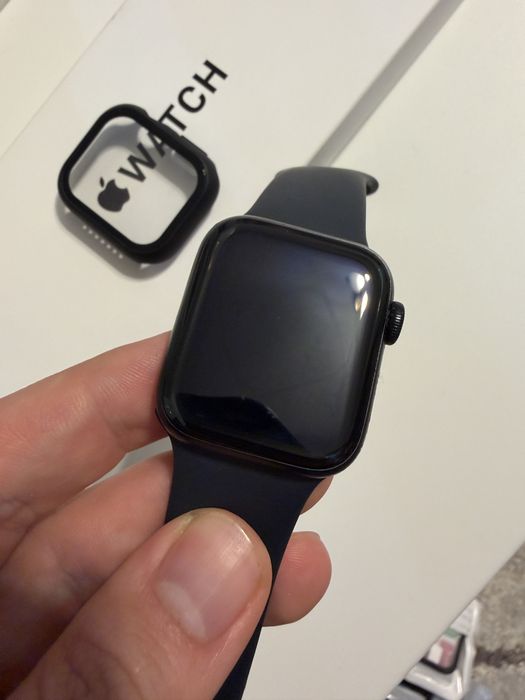 Apple Watch SE (Gen 2) 40 mm Midnight