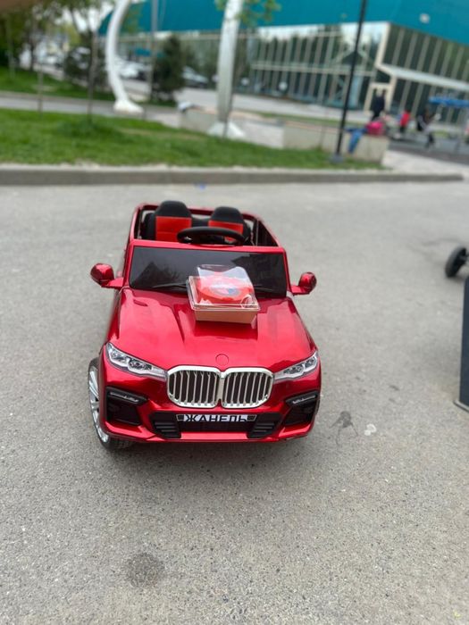 Продам детскую машину!