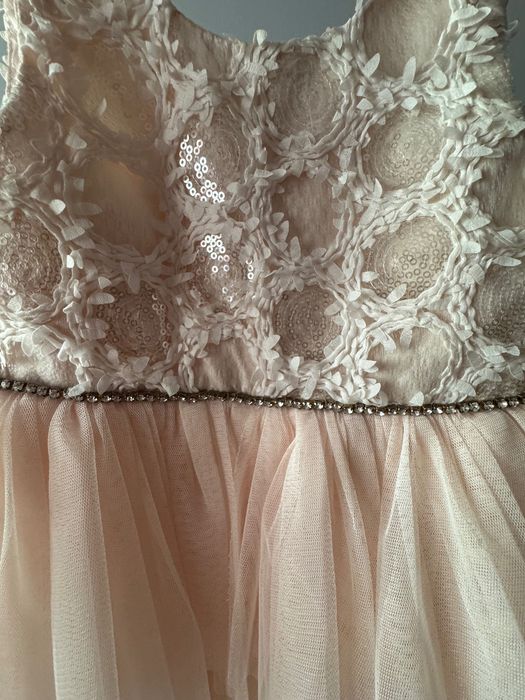 Елегантна рокля за 3 годишно момиченце