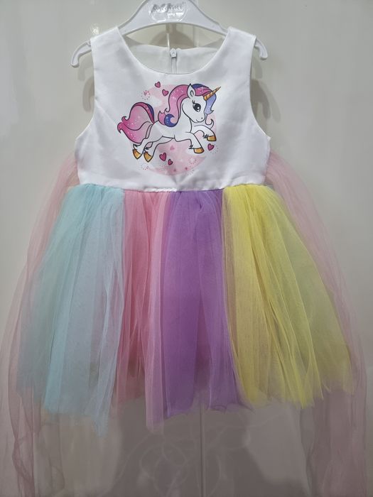 Продам цифру и платье на ДР.