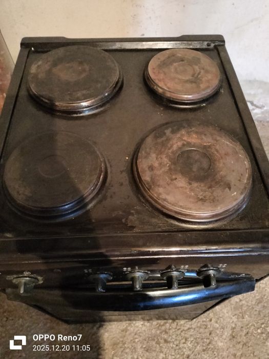 Продам электроплиту в рабочем состоянии