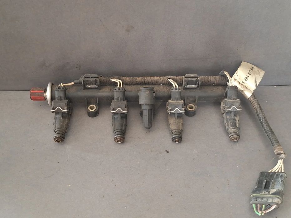Rampa cu injectoare Fiat Punto 2002 1.2 MT (80 hp)