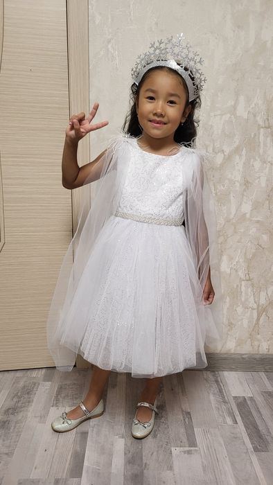 Прокат детских платьев